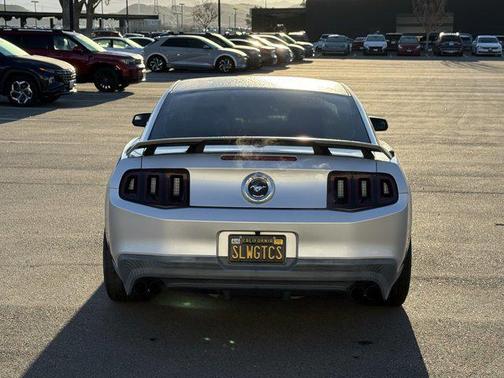 2011 Ford Mustang GT Premium