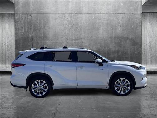 2021 Toyota Highlander Hybrid Limited