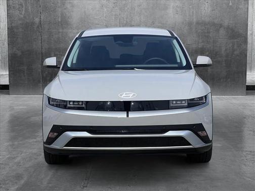 2025 Hyundai IONIQ 5 SE