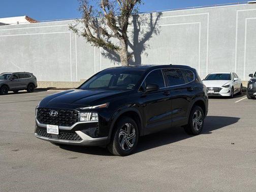 2022 Hyundai SANTA FE SE