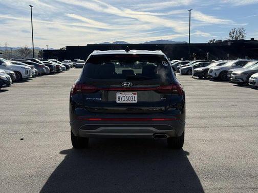 2022 Hyundai SANTA FE SE