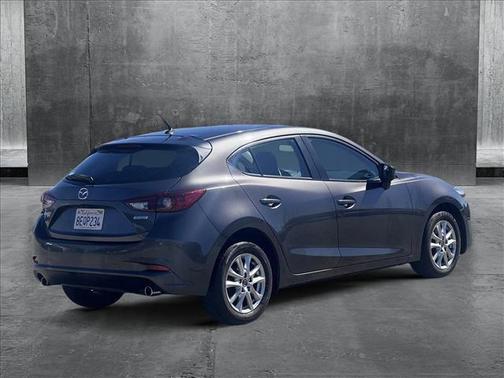 2018 Mazda Mazda3 Sport