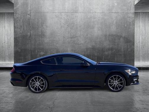 2016 Ford Mustang EcoBoost