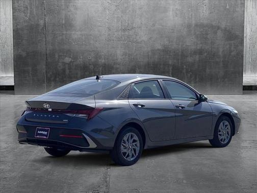 2025 Hyundai ELANTRA HEV Blue