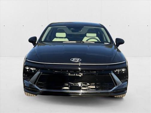 2025 Hyundai SONATA Hybrid SE