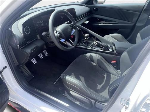 2025 Hyundai ELANTRA N Base