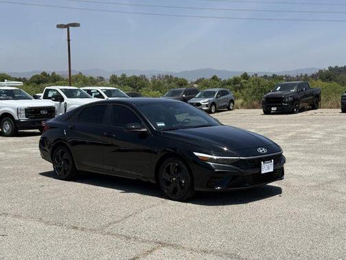Abyss Black 2026 Hyundai ELANTRA Sport