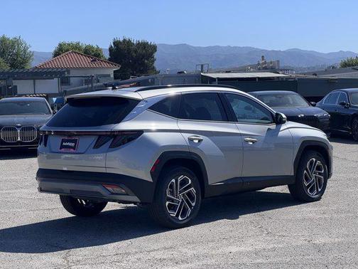 2025 Hyundai TUCSON Hybrid Limited