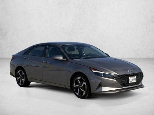 Fluid Metal 2023 Hyundai ELANTRA SEL