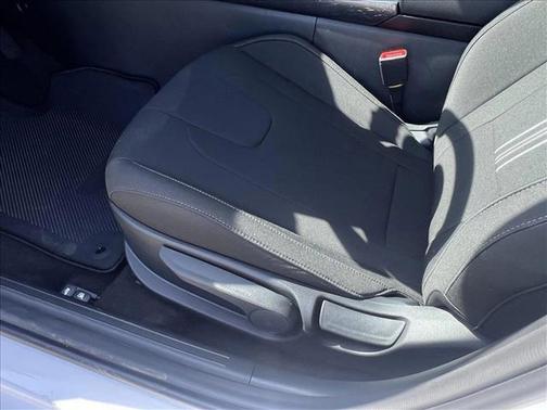 2025 Hyundai ELANTRA HEV Blue