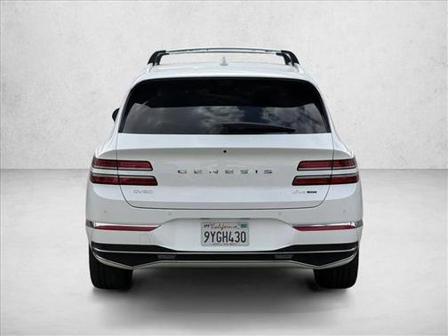 Uyuni White 2025 Genesis GV80 3.5T
