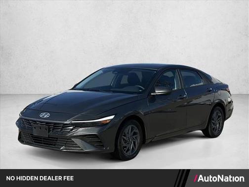 Amazon Gray 2024 Hyundai ELANTRA SEL