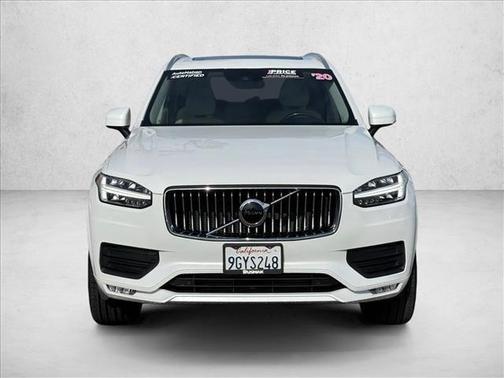 2020 Volvo XC90 T5 Momentum