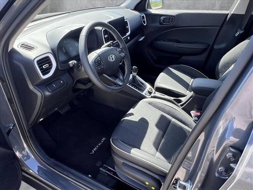 2025 Hyundai VENUE Limited