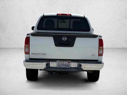 Glacier White 2016 Nissan Frontier SV