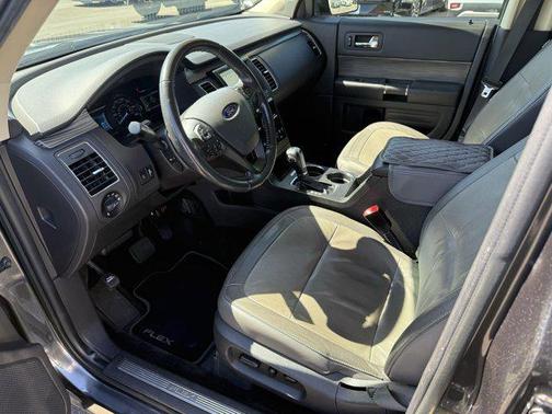 Magnetic Metallic 2016 Ford Flex Limited