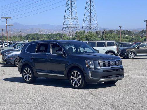 2020 Kia Telluride S