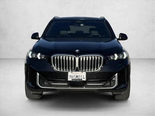 Black Sapphire Metallic 2024 BMW X5 sDrive40i