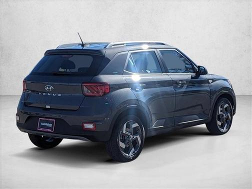 Ecotronic Gray 2026 Hyundai VENUE SEL