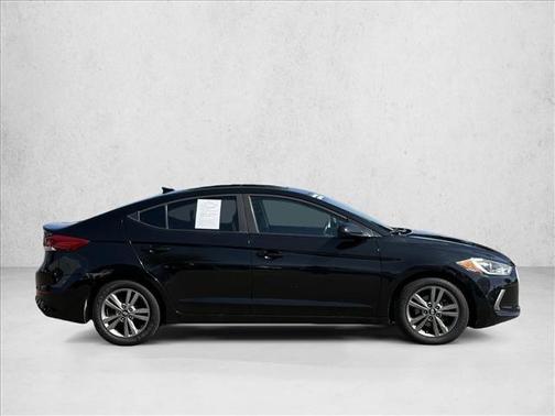2017 Hyundai ELANTRA Value Edition