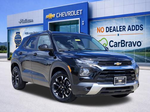 Mosaic Black Metallic 2023 Chevrolet Trailblazer LT