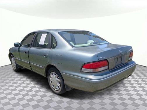 1997 Toyota Avalon XL