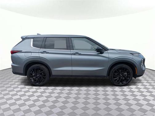 2024 Mitsubishi Outlander SE Black Edition S-AWC