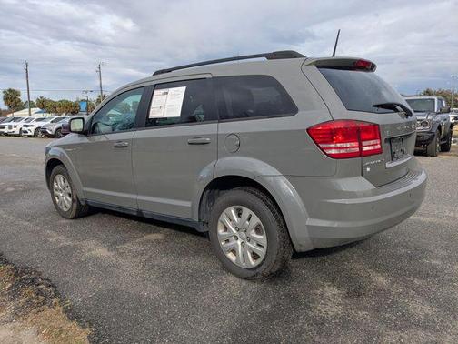 2020 Dodge Journey SE Value