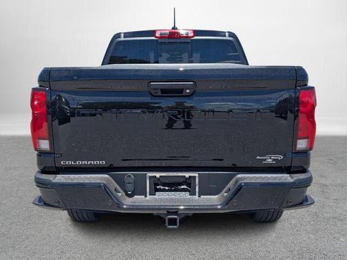 Black 2026 Chevrolet Colorado LT