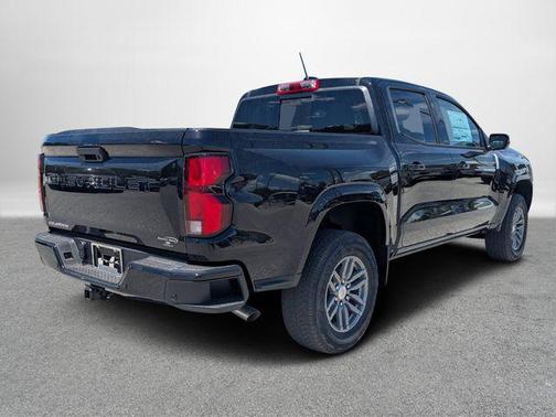 Black 2026 Chevrolet Colorado LT