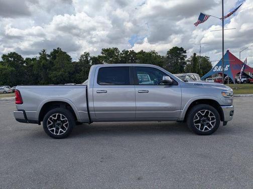 Billet Silver Metallic Clearcoat 2025 RAM 1500 Laramie