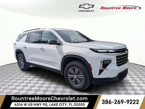 2025 Chevrolet Traverse LT