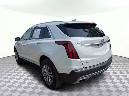 2022 Cadillac XT5 Premium Luxury