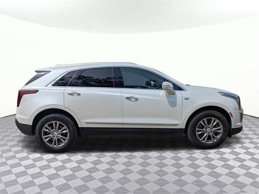2022 Cadillac XT5 Premium Luxury