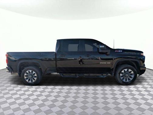 2025 Chevrolet Silverado 2500 Custom