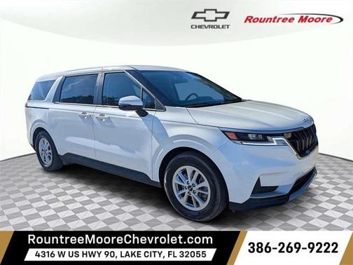 2024 Kia Carnival LX