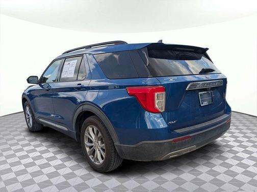 Blue Metallic 2021 Ford Explorer XLT