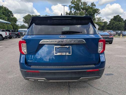Blue Metallic 2021 Ford Explorer XLT