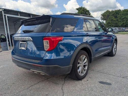 Blue Metallic 2021 Ford Explorer XLT