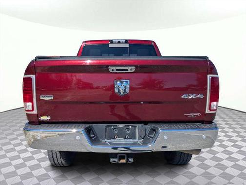 2017 RAM 2500 Laramie Crew Cab 4x4 6'4' Box