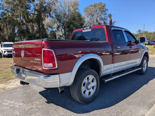 2017 RAM 2500 Laramie Crew Cab 4x4 6'4' Box