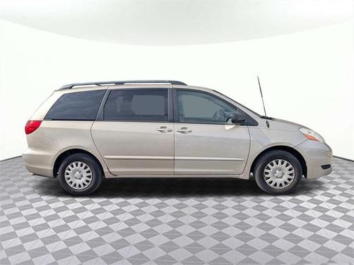 2008 Toyota Sienna LE