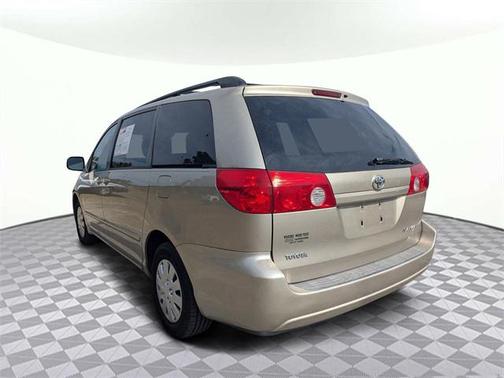 2008 Toyota Sienna LE