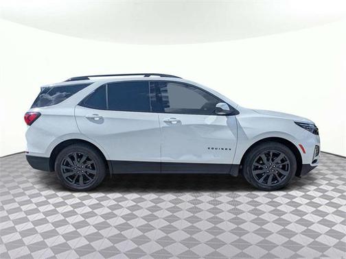 2022 Chevrolet Equinox FWD RS