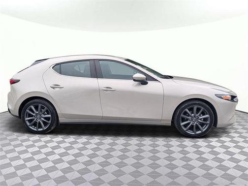 2024 Mazda Mazda3 FWD w/Preferred Package