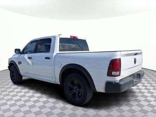 2024 RAM 1500 Classic Warlock Crew Cab 4x2 5'7' Box