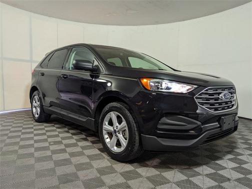 2020 Ford Edge SE