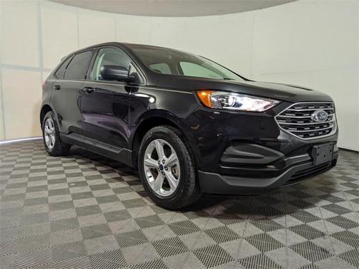 2020 Ford Edge SE