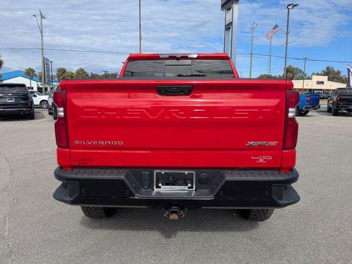 2024 Chevrolet Silverado 1500 ZR2