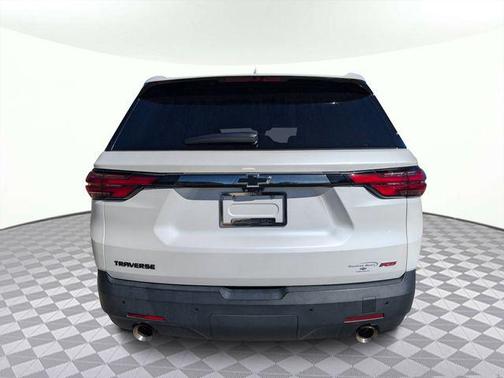 2022 Chevrolet Traverse RS